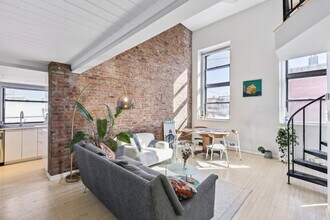 Building Photo - 464-470 Central Ave