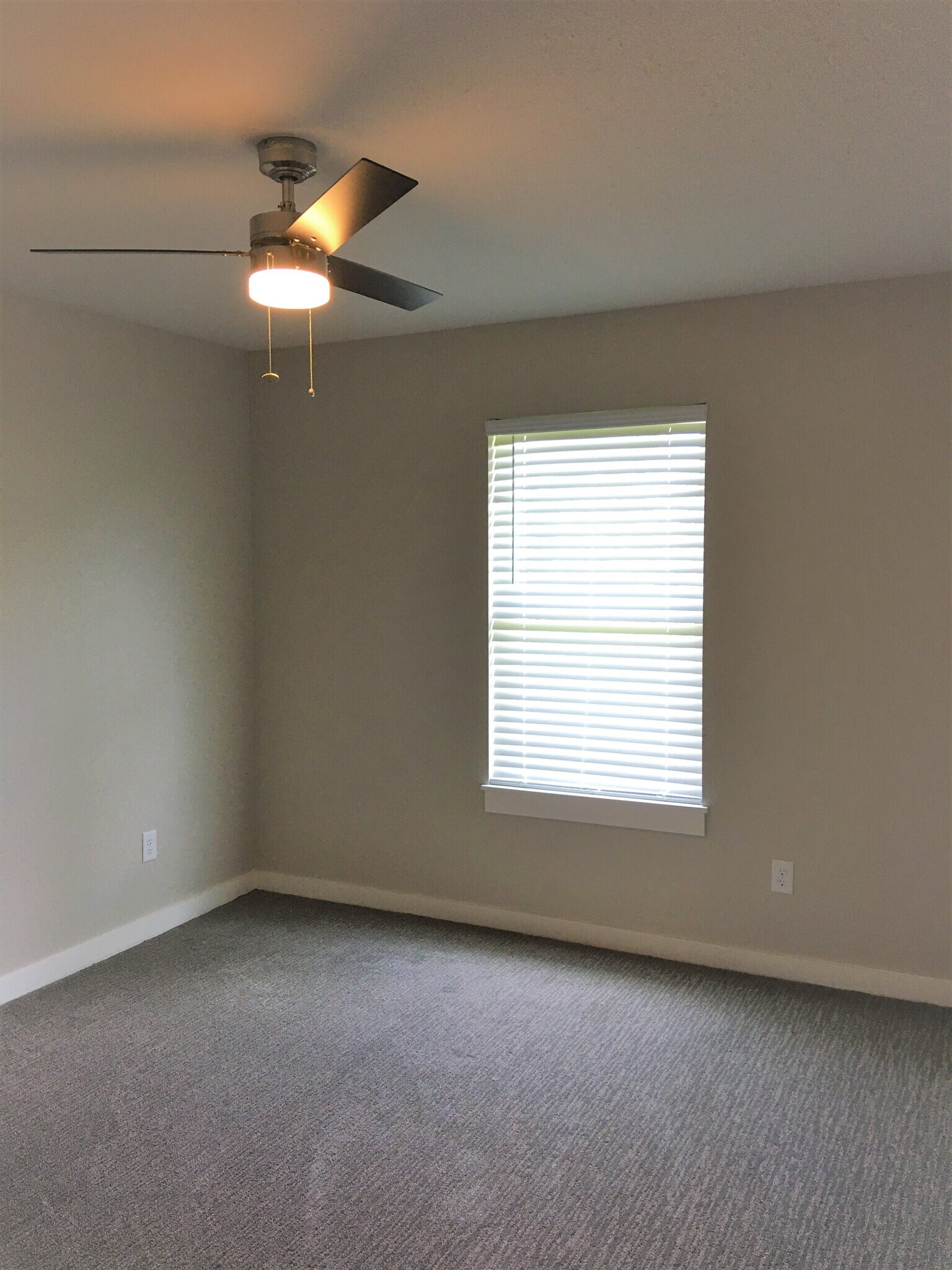 2nd Bedroom - 10648 Brothers Ln