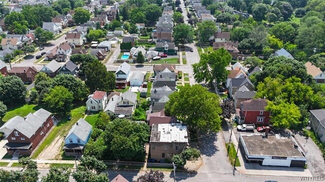 Building Photo - 1023 15th St