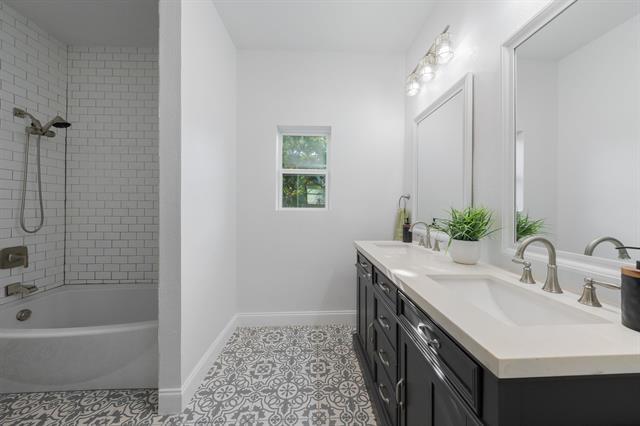 Building Photo - 1811 Denver Ave