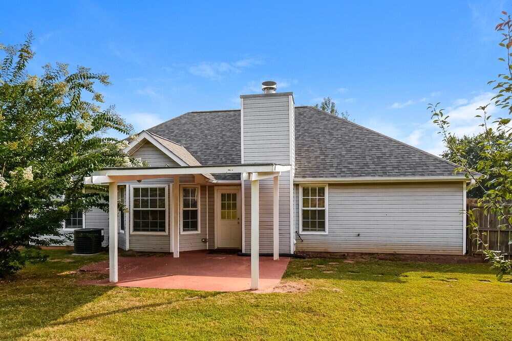 Building Photo - 6967 Fields Dr