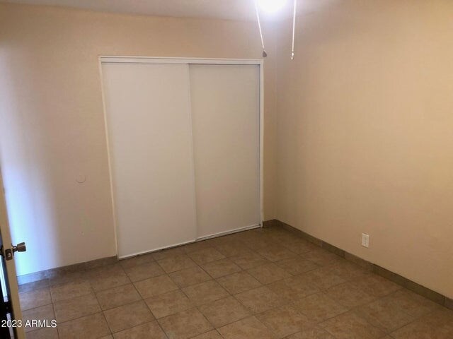 Building Photo - 305 N 93rd St