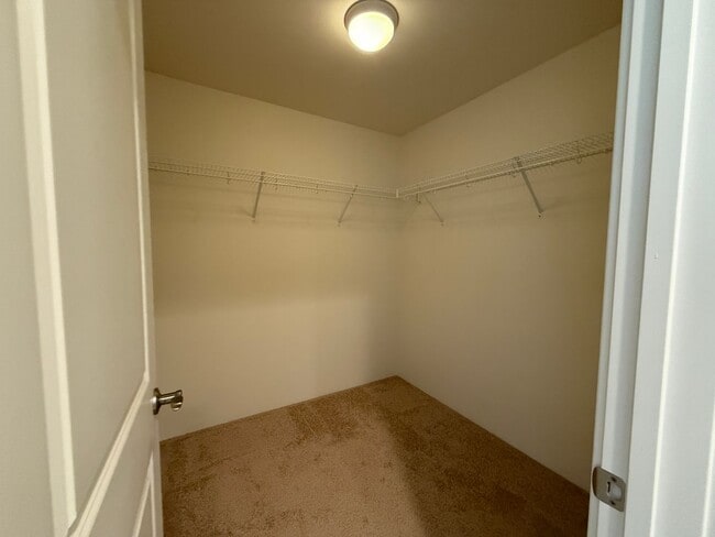 Building Photo - Olino at Mehana 3 bed 2.5 bath townhome available now!