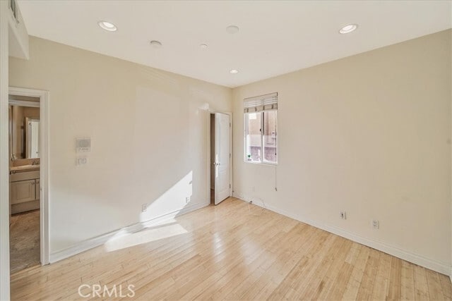 Building Photo - 2109 Vanderbilt Ln