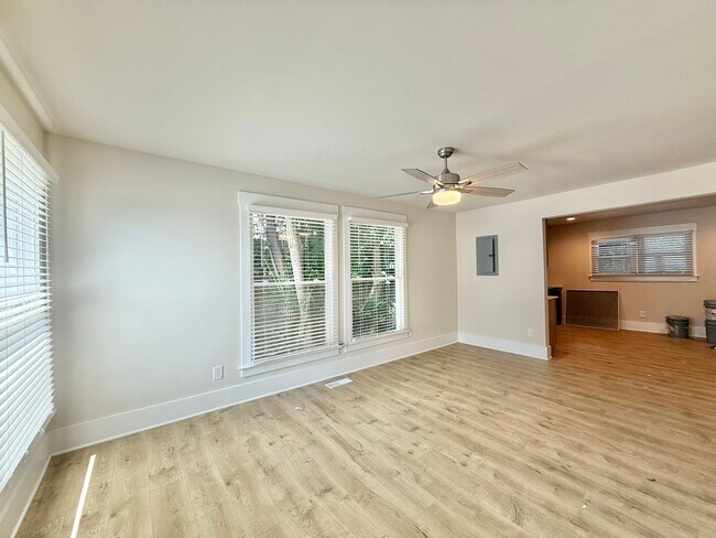 Building Photo - **OFFERING WAIVED APPLICATION FEES & $150 ...