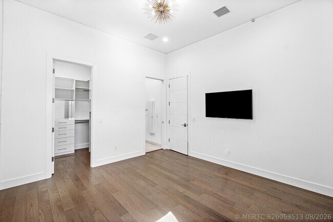 Building Photo - 9006 Dulcetto Ct