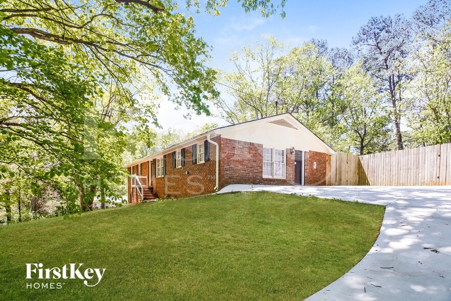 Primary Photo - 3548 Birchwood Dr