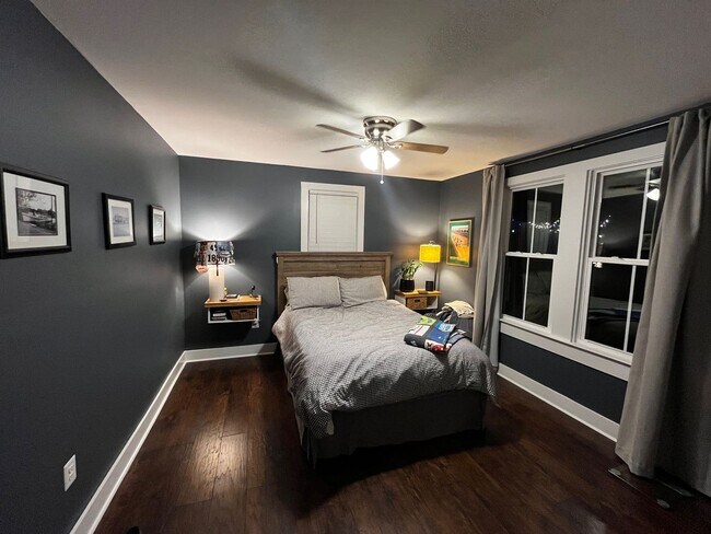 Building Photo - Charming Home In the Garden District- Ideal Location