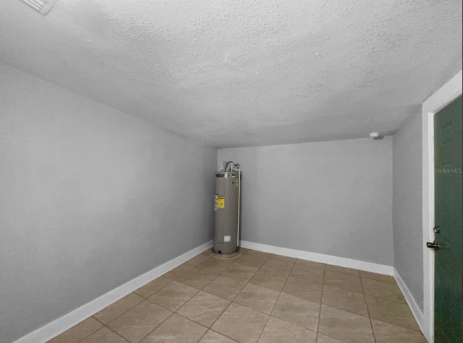 Building Photo - 2812 Tom Brewer Ln