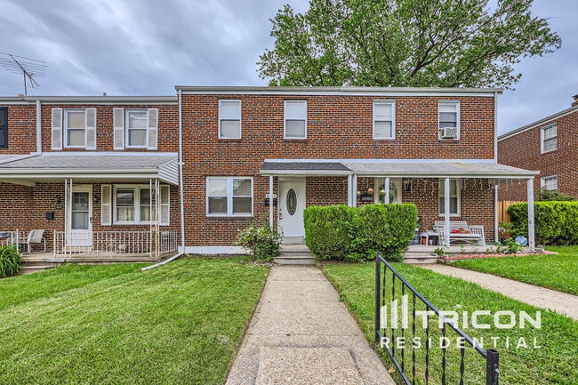 Building Photo - 8516 Willow Oak Rd