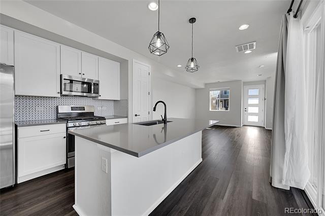 Building Photo - 5319 Spalding Pl