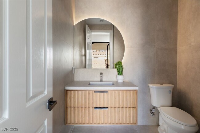 Building Photo - 12024 Whitehills St