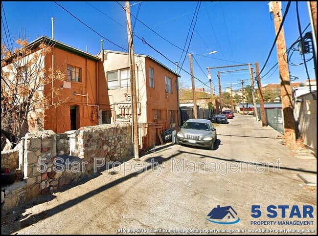 Building Photo - 1114 El Paso St