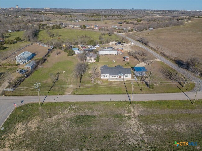 Building Photo - 1110 N 42nd St