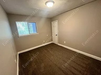 Building Photo - 3542 Ingersoll St