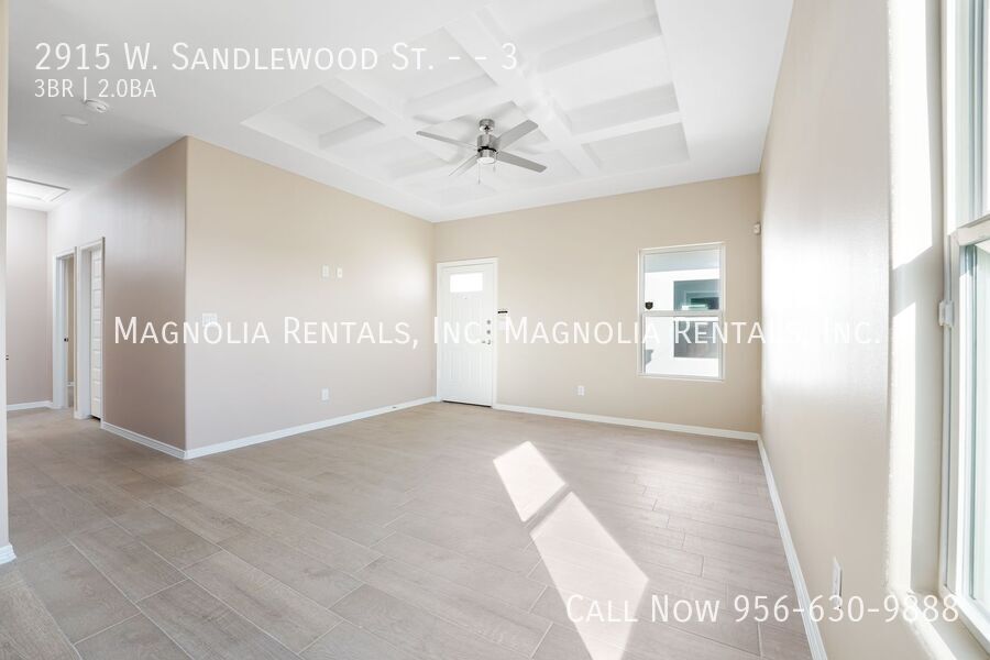 Building Photo - 2915 W Sandlewood St