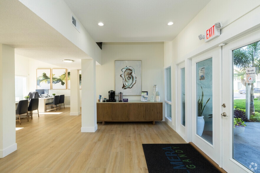 Lobby - Palmera at Gandy