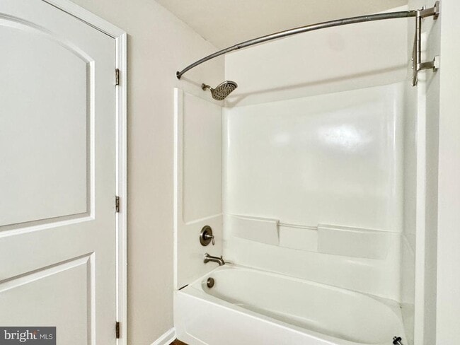 Building Photo - 312 Wilkinson Dr