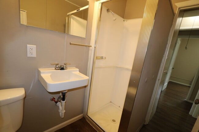Building Photo - 2406-2406 Flint Hills Dr