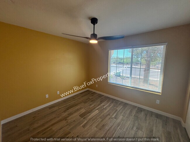 Building Photo - 2570 W Camino Del Grijalva