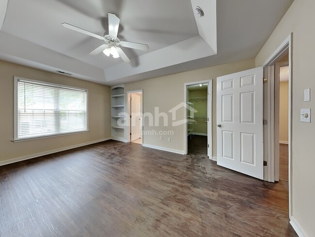 Building Photo - 83 Sioux Ln