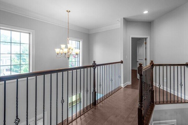 Building Photo - Stunning All-Brick Home in BridgeMill Community!
