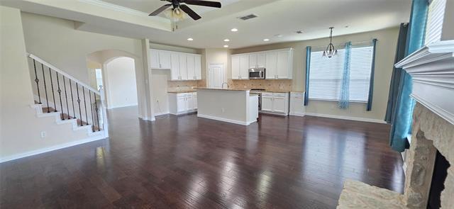 Building Photo - 3412 Canyon Lake Dr