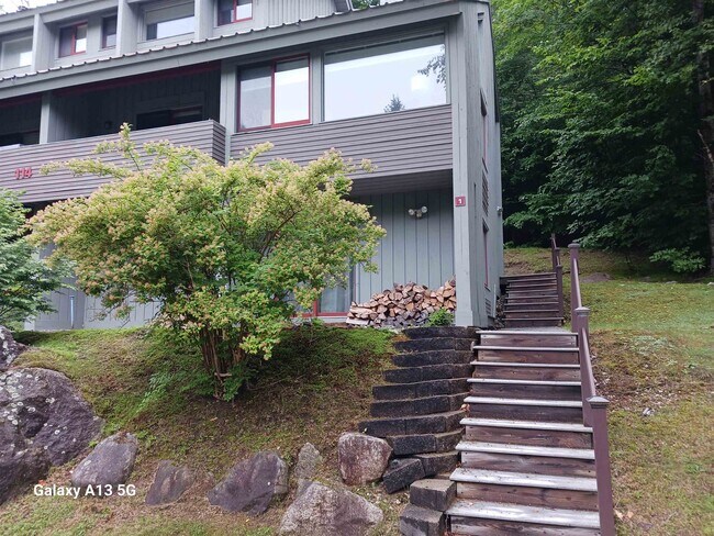 Building Photo - 114 Easterly Rd