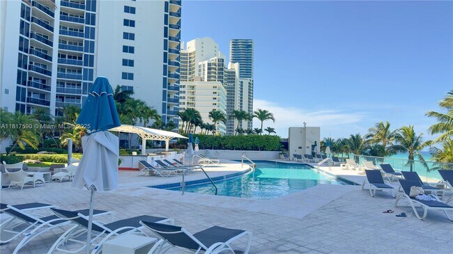 Building Photo - 19111 Collins Ave