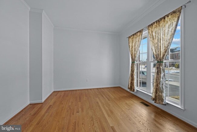 Building Photo - 4018 Tiber Falls Dr