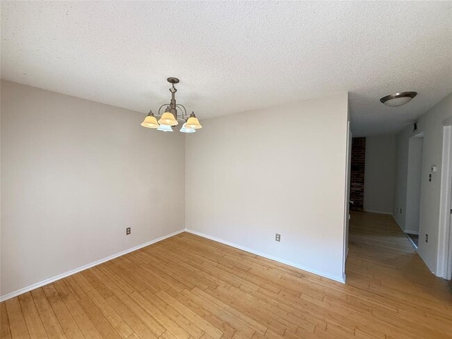 Building Photo - 4520 Depew Ave