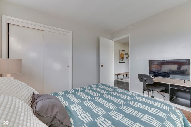 Building Photo - 111 McClellan Rd