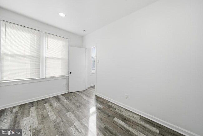 Building Photo - 1625 S Marston St