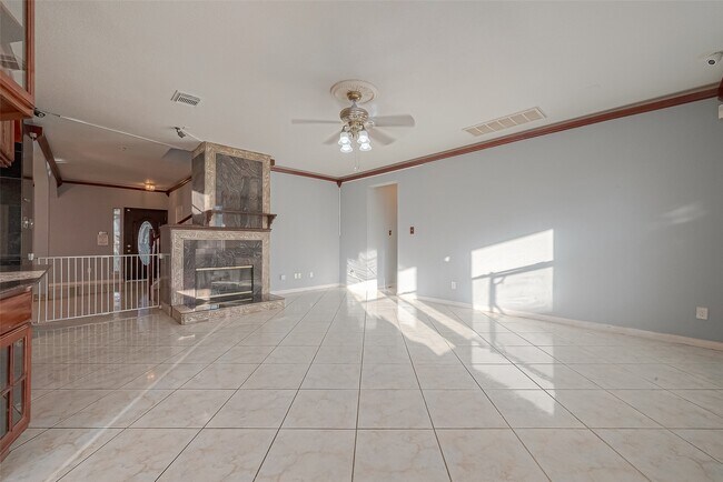 Building Photo - 9407 Demsey Mill Dr