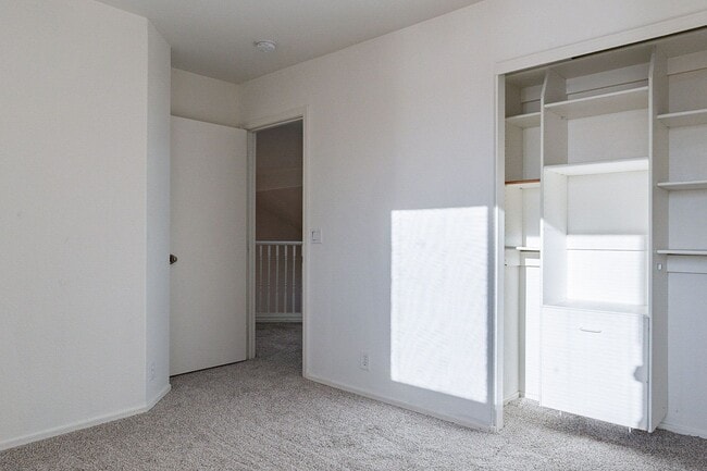 Building Photo - Spacious 5-Bedroom Home with Open Layout & Private Backyard