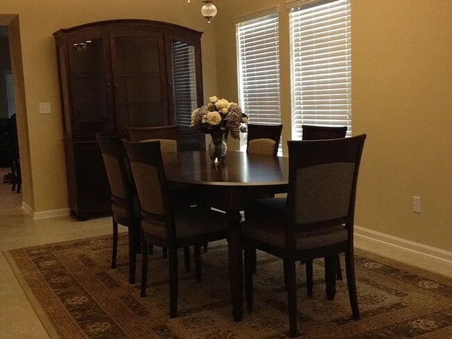 Building Photo - Charming 3BR House in Jacksonville