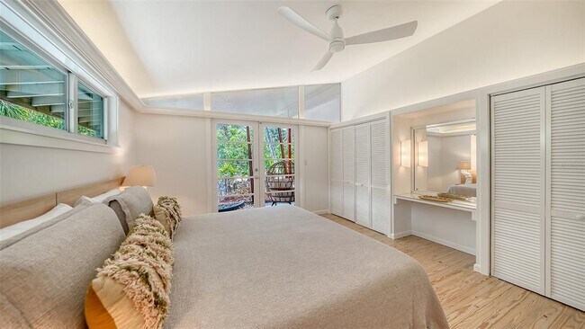 Building Photo - 4830 Higel Ave