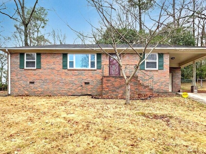 Primary Photo - 9877 Redcliff Rd