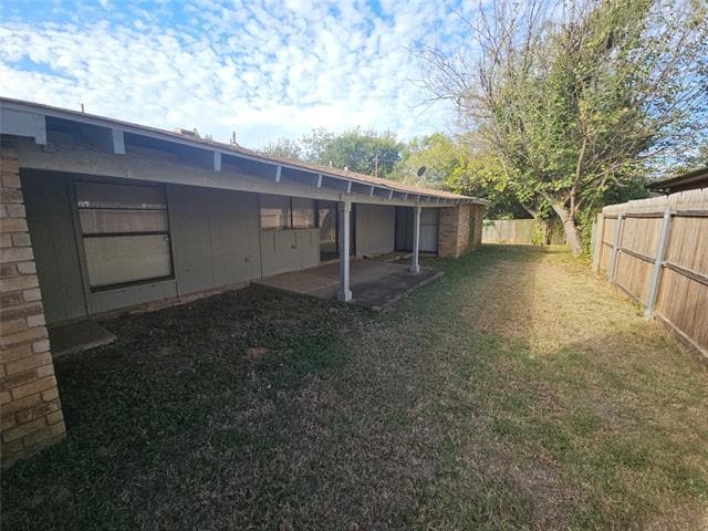 Building Photo - 4708 Woodfield Dr