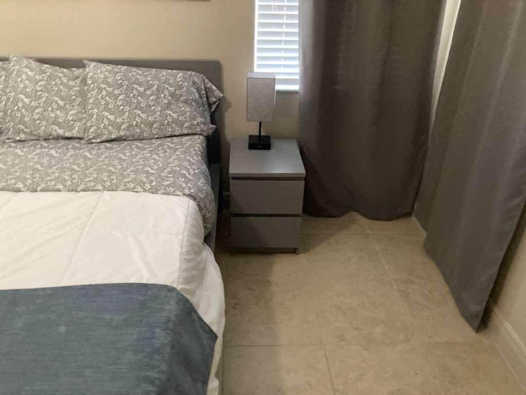 Building Photo - 2637 NW 1st St