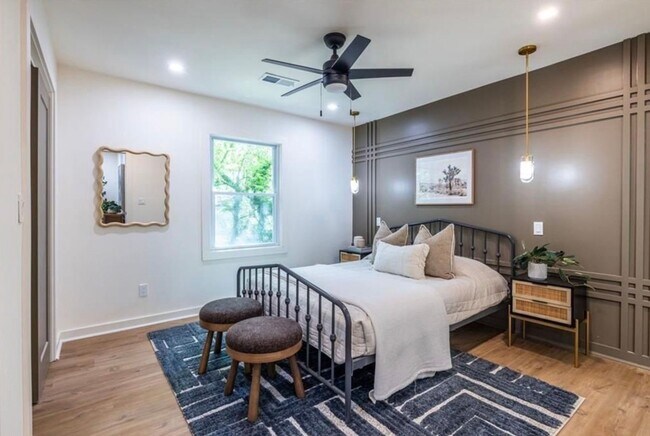 Building Photo - STUNNING RENOVATION! Modern 3BR/2BA Ranch in Sought-After Location!
