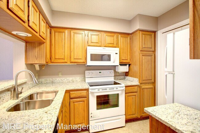 Building Photo - 2101 St Michaels Dr