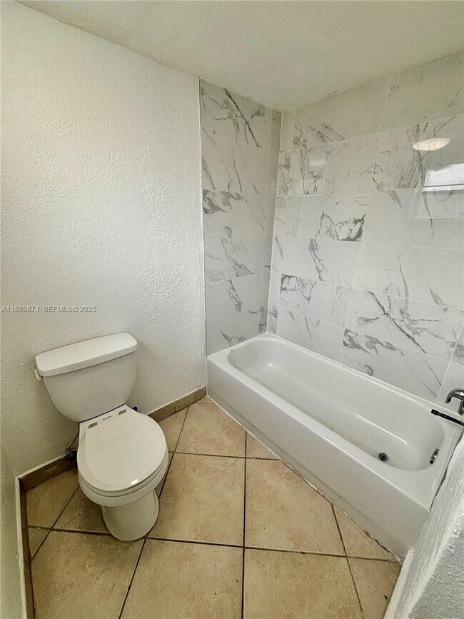 Building Photo - 8475 SW 94th St