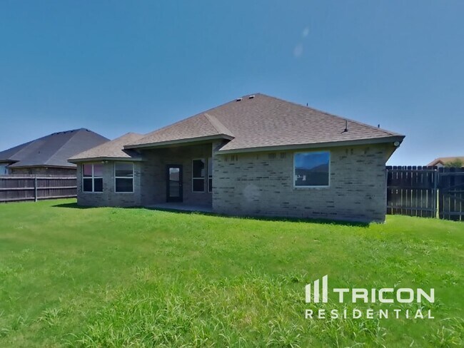 Building Photo - 3107 White Horse Ct