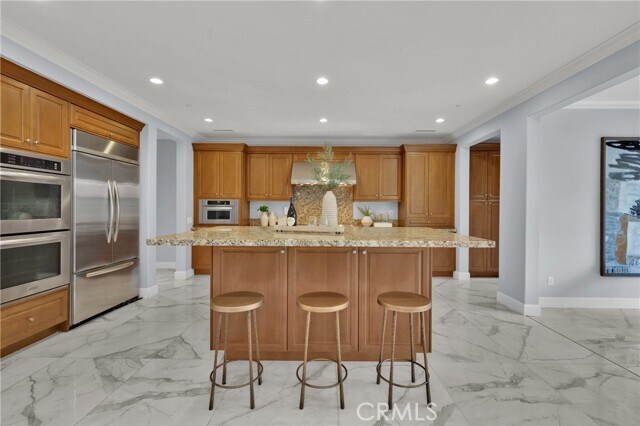 Building Photo - 67 Livia