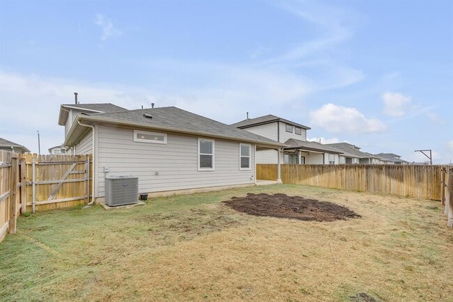 Building Photo - 210 Big Cypress Byu Rd