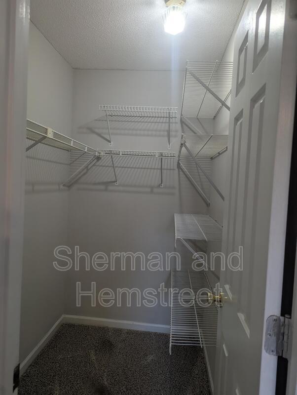 Building Photo - 2139 Holt St