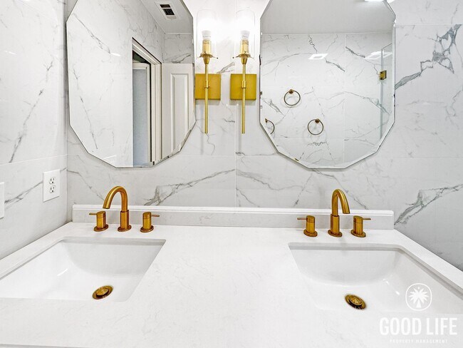 Building Photo - Price Reduced! Stunning 4BR Irvine Home in Resort-Style Community w/ Pool & Spa