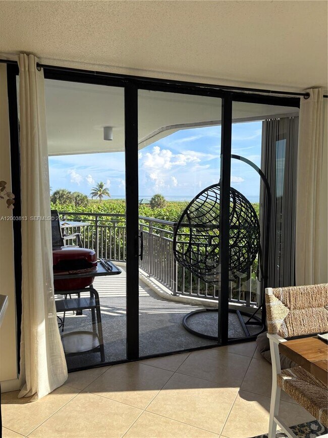 Building Photo - 2800 N Hwy A1A