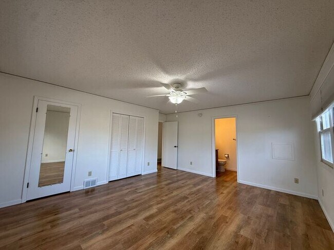 Building Photo - $2,500 | 3 Bedroom, 3 Bathroom House | No Pets | Available for Immediate Move In!